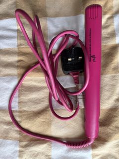 (Category: ) located in . Submitted by declutteringourgoods (Listing ID 1457772610, Image 1). Description: .