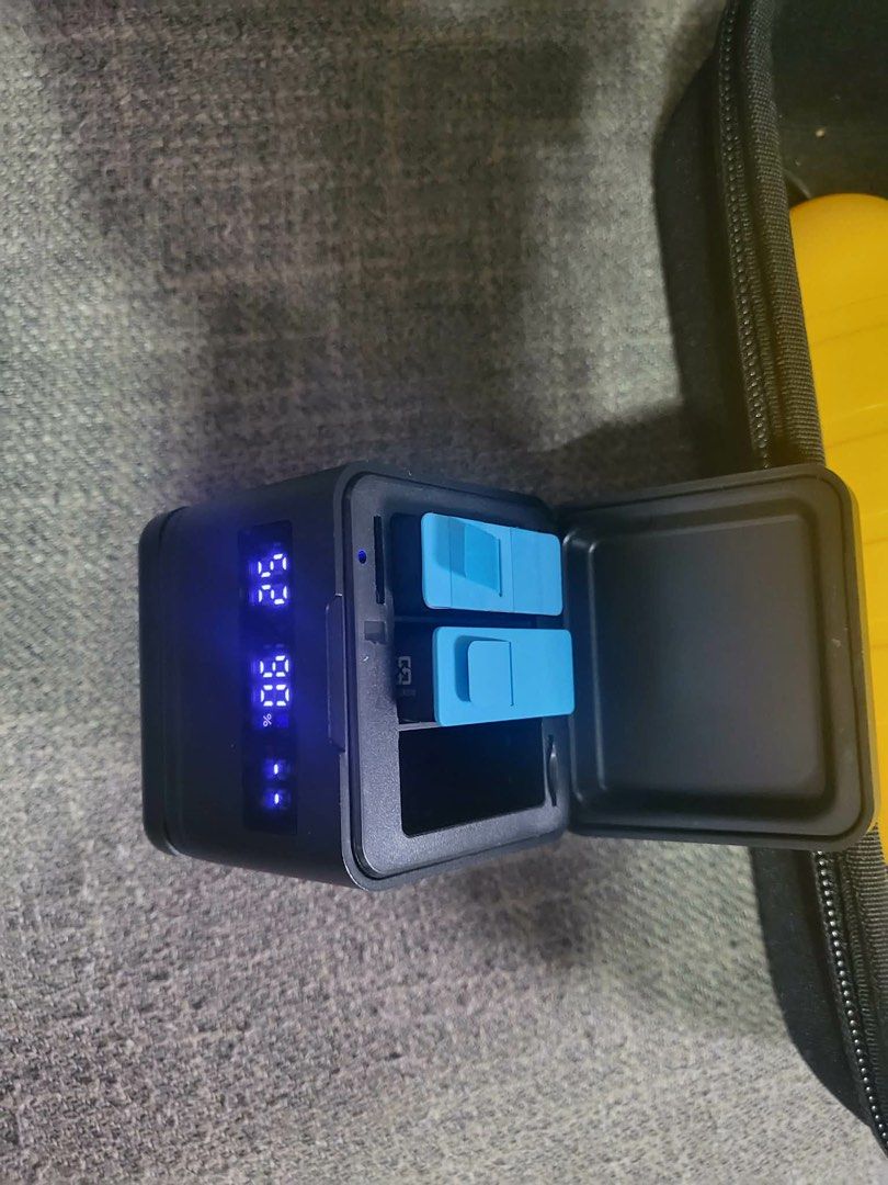 GoPro HERO10 Black Action Camera with Accessories (Category: Cameras) located in Manila. Submitted by _travisscott (Listing ID 1457796756, Image 3). Description: - GoPro HERO10 Black action camera - Includes dual battery charger with 2 batteries -used twice only. almost brand new -no flaws -11k php.