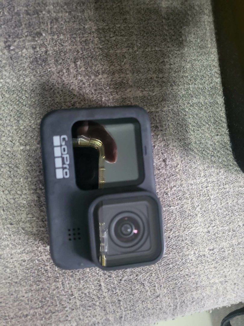GoPro HERO10 Black Action Camera with Accessories (Category: Cameras) located in Manila. Submitted by _travisscott (Listing ID 1457796756, Image 1). Description: - GoPro HERO10 Black action camera - Includes dual battery charger with 2 batteries -used twice only. almost brand new -no flaws -11k php.