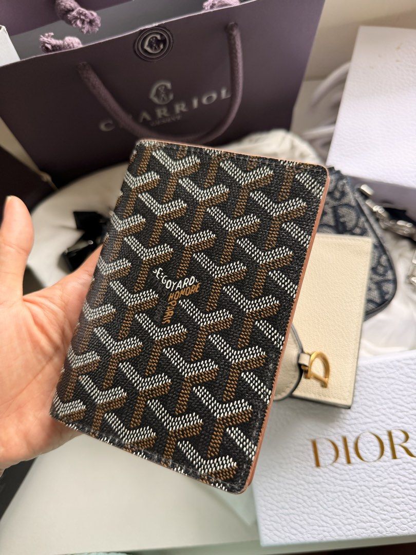Goyard Card Holder (Category: Luxury Bags & Wallets) located in Las Pinas. Submitted by twiceloved24 (Listing ID 1457772256, Image 1). Description: - Classic black and brown chevron pattern - Tan leather interior with multiple card slots - Made in France - Serial number visible in photos - Perfect for organizing your cards.