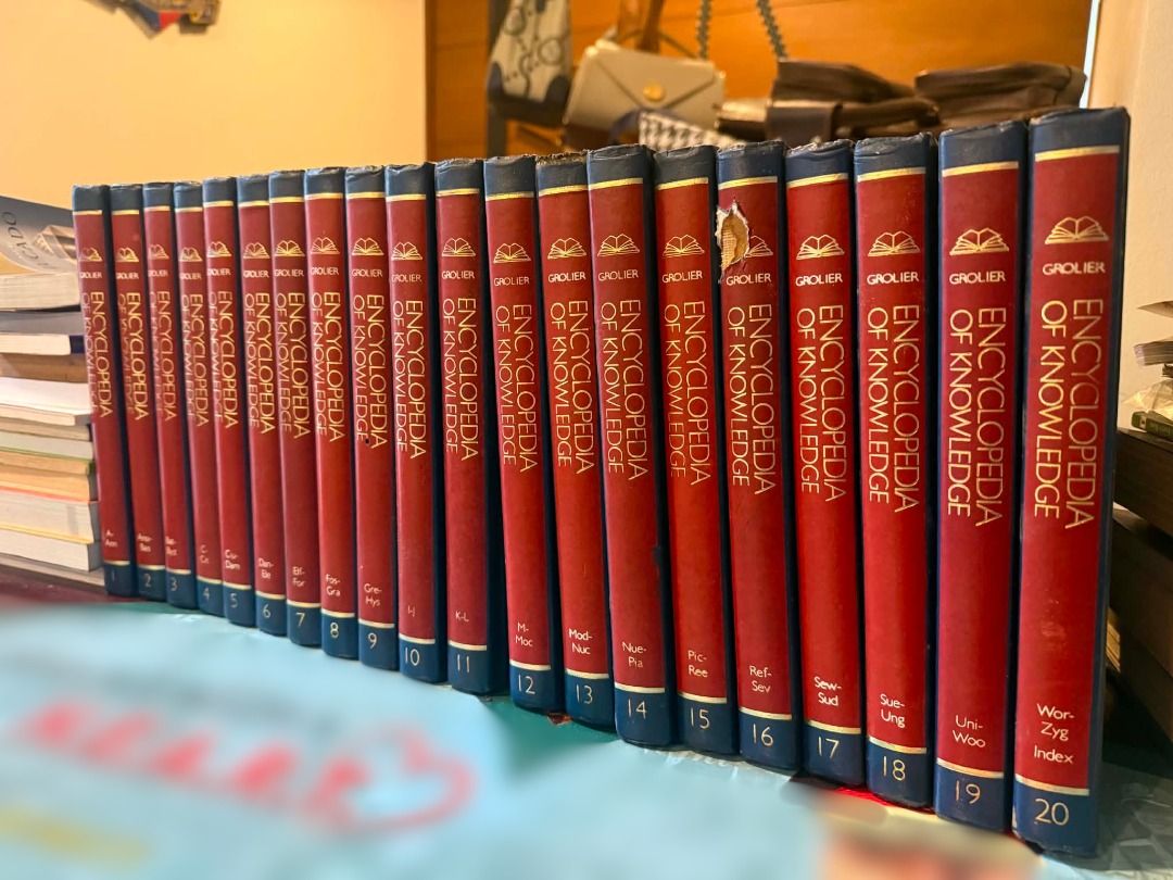 Grolier Encyclopedia 1991 Complete Vintage Set (Category: Children's Books) located in Caloocan City. Submitted by livestone-cd10 (Listing ID 1457832792, Image 1). Description: Complete books 1-20 As is, where is Issue: yellowing inside cover BUT inside pages clean and Intact.
