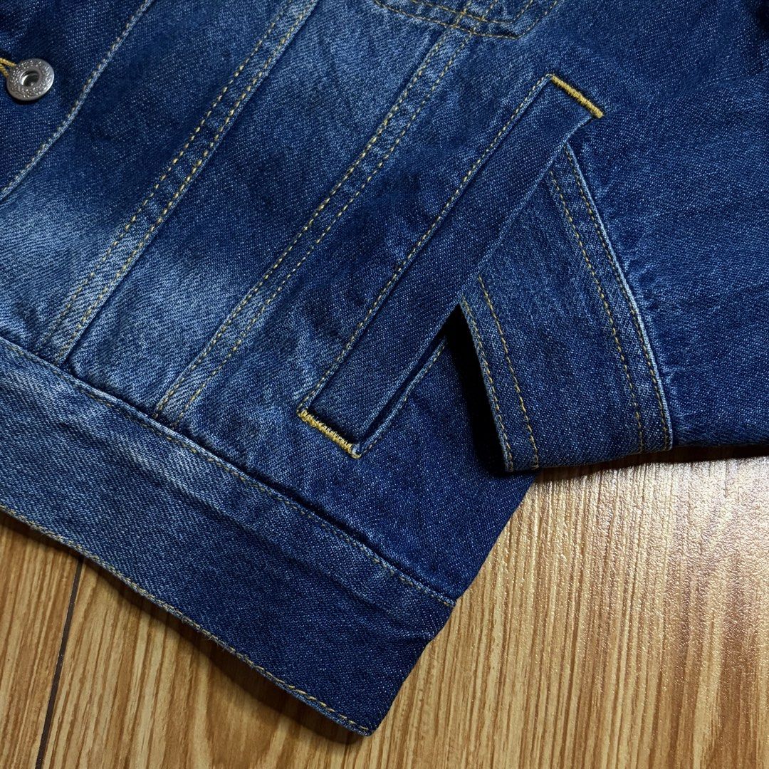 GU Denim Jacket (Category: Coats, Jackets and Outerwear) located in Talisay. Submitted by re_sell01 (Listing ID 1457741283, Image 3). Description: GU Denim Jacket Medium Women’s W18 L21 Excellent Condition.