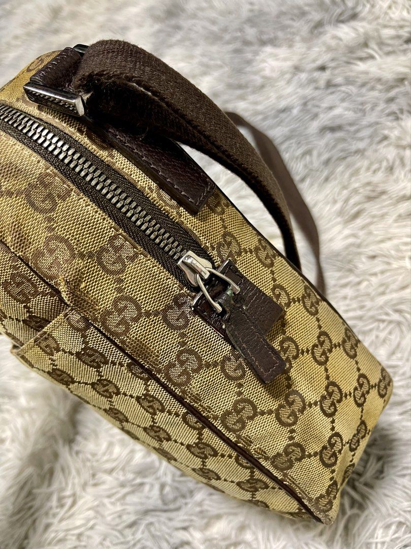 GUCCI Monogram Canvas Shoulderbag (Category: Luxury Bags & Wallets) located in Bauang. Submitted by thriftypockets92 (Listing ID 1457854665, Image 3). Description: .