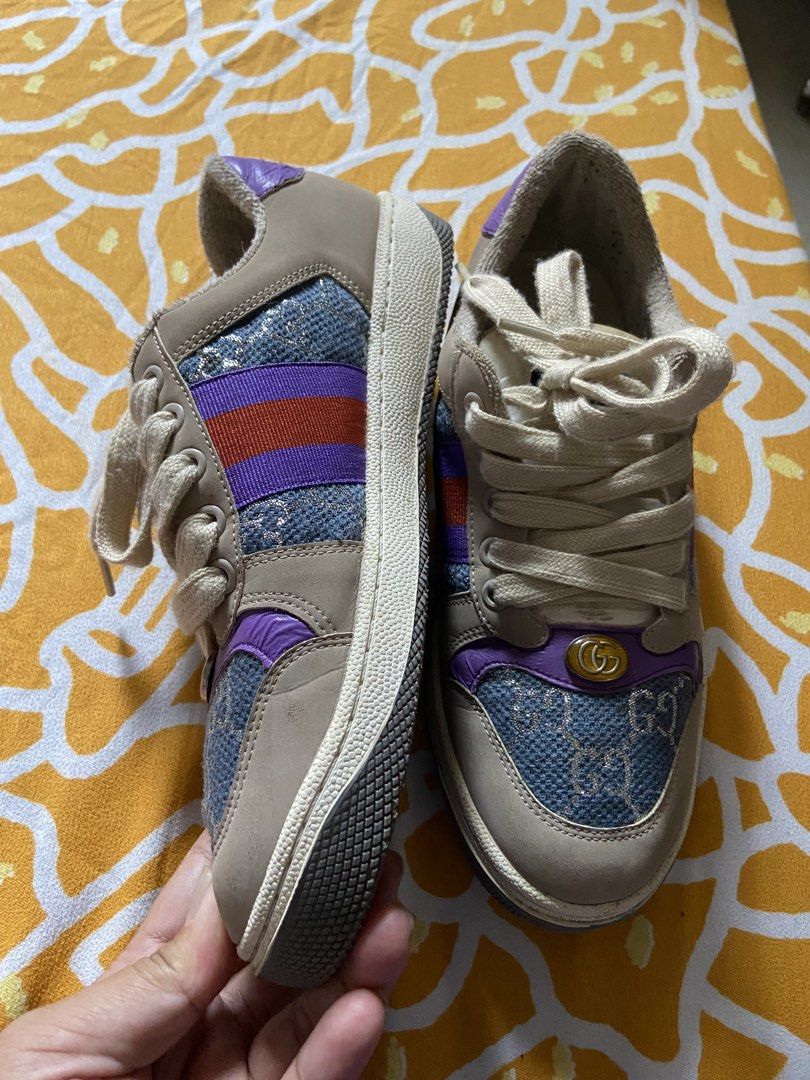 Gucci shoes (Category: Sneakers & Footwear) located in Calamba. Submitted by mj_sotto22 (Listing ID 1457783600, Image 3). Description: In good condition .