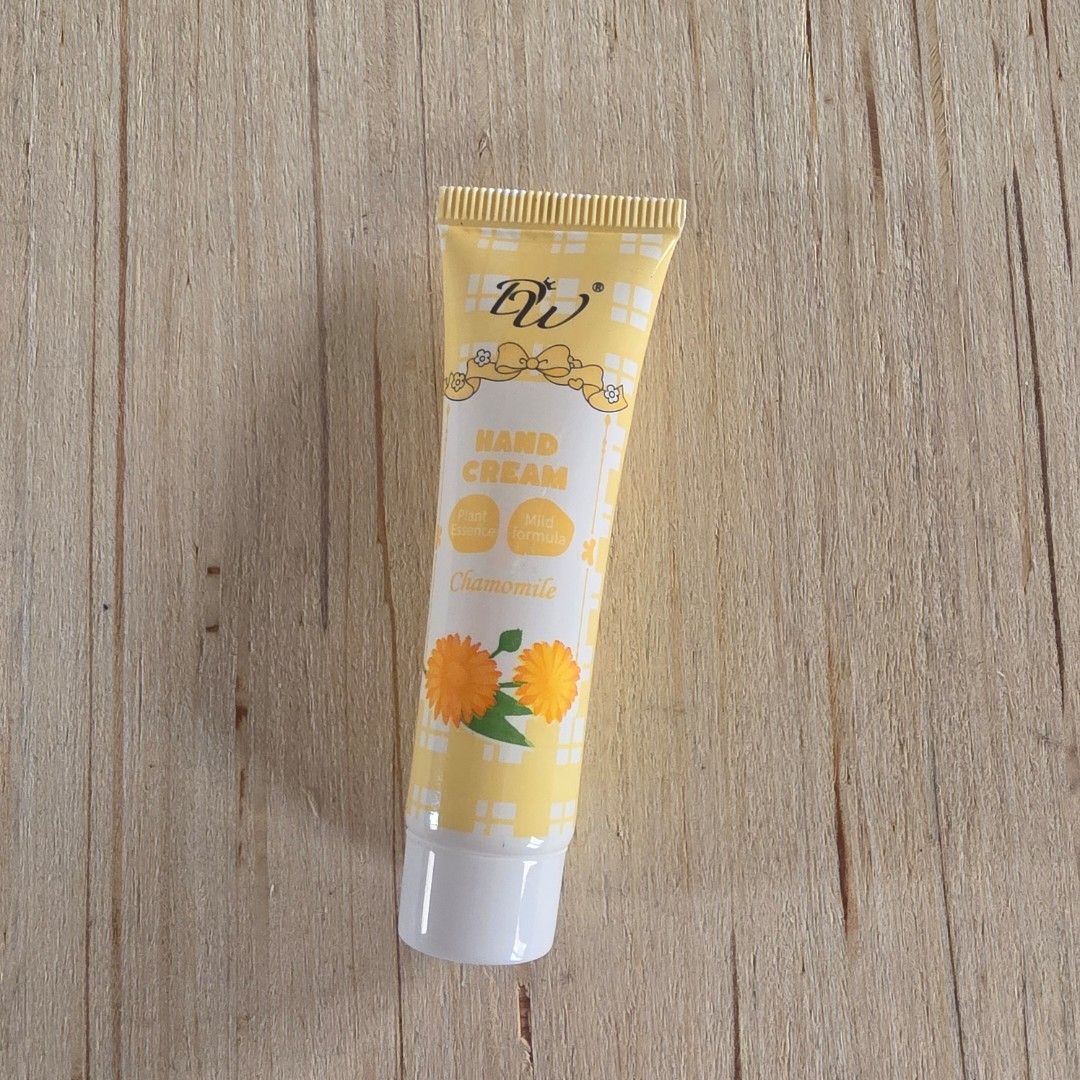 Hand Cream (Category: Hands & Nails) located in Pasig City. Submitted by aerasdrafts (Listing ID 1457759990, Image 1). Description: As is. Never been used. Brand new..