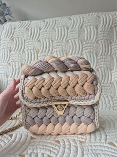 (Category: ) located in . Submitted by bygracee (Listing ID 1457812199, Image 1). Description: .