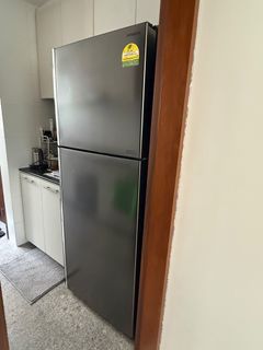 (Category: ) located in . Submitted by jjcksingapore (Listing ID 1457735020, Image 1). Description: .