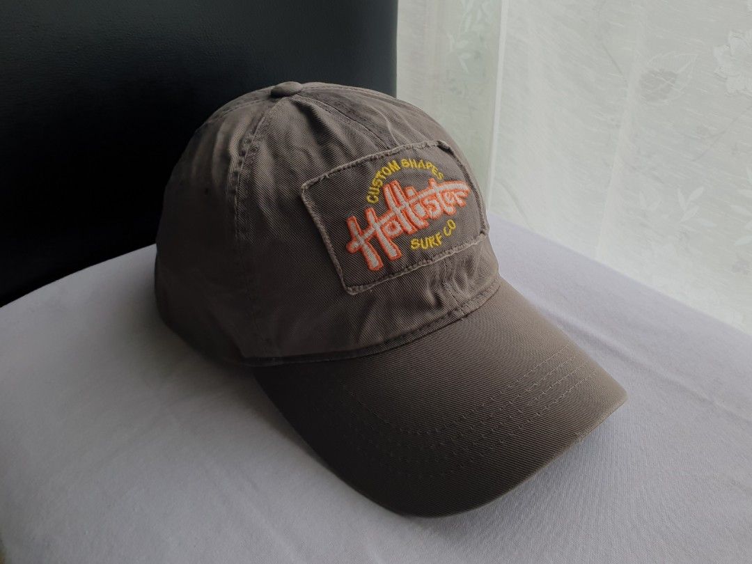 Hollister Dad Cap Hat (Category: Caps & Hats) located in Quezon City. Submitted by WasalakTwo (Listing ID 1457895171, Image 2). Description: Bought in Japan Goodcondition Still presentable One size fits most Open for delivery nationwide.