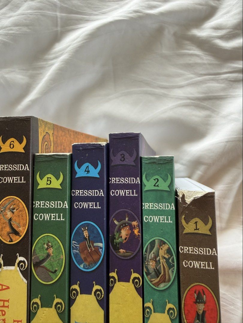 How to Train Your Dragon 12-book Set (Category: Children's Books) located in Antipolo. Submitted by maricarbs (Listing ID 1457763508, Image 3). Description: Please see pics 3&4 for flaws. .