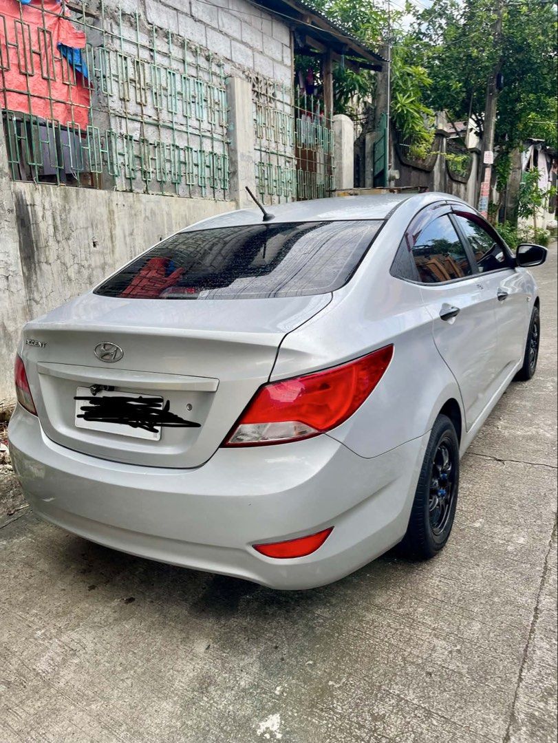 Hyundai Accent 1.4 GL (M) (Category: Used Cars) located in Manila. Submitted by frenchhh (Listing ID 1457790500, Image 3). Description: 2016 model 100km odo Registered 2027 Orig orcr Good condition 2nd owner No issue.