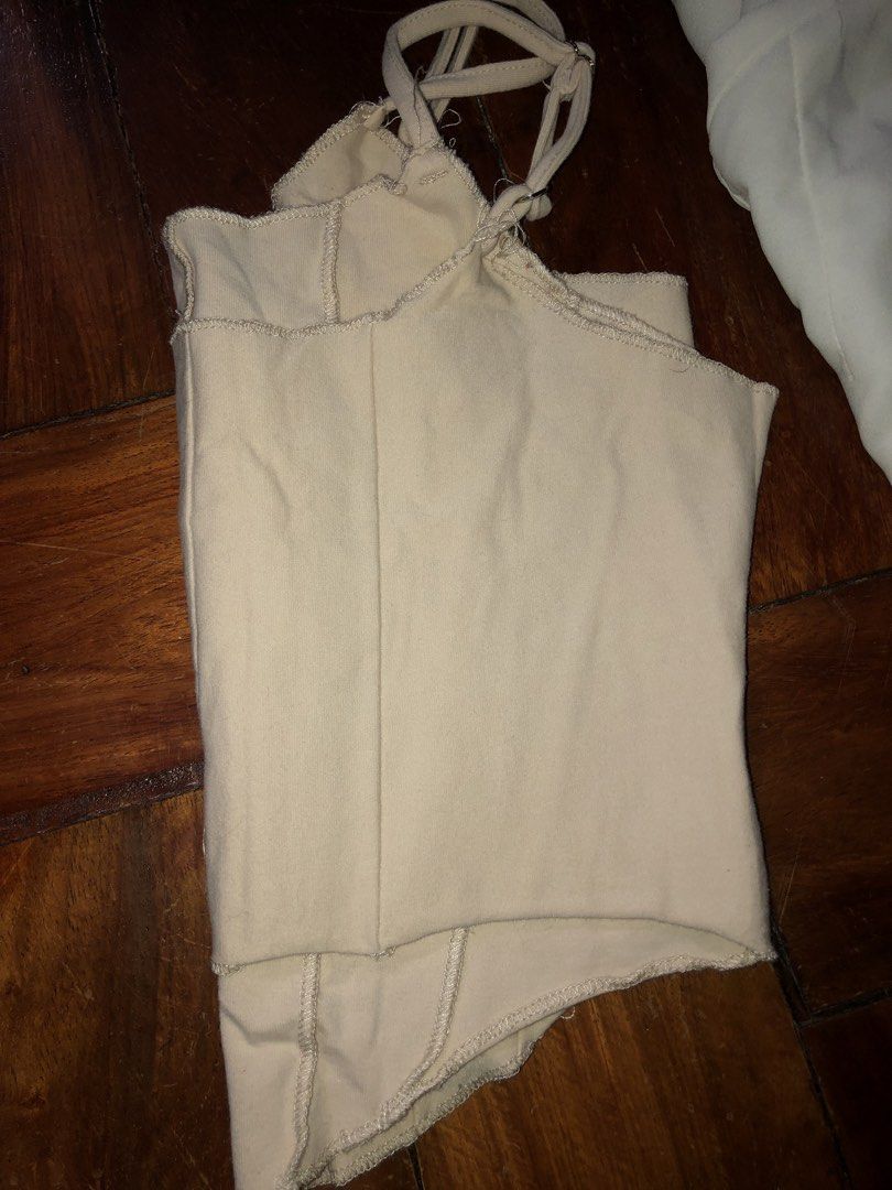 inner (Category: Others Tops) located in Cainta. Submitted by jefferson22z (Listing ID 1457728171, Image 3). Description: Small petite both item.