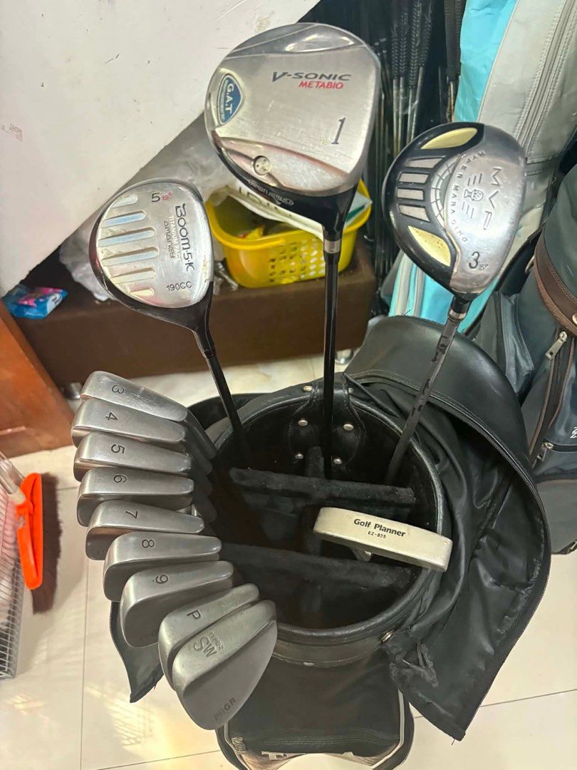 Interactive Golf Bag with PRGR CT-510 Golf Clubs (Category: Golf) located in Angeles City. Submitted by darkducci876 (Listing ID 1457820199, Image 3). Description: - Full set of PRGR CT-510 golf clubs - Includes drivers, irons (4-9, Pitching Wedge, Sand Wedge), and putter - Comes with an interactive golf bag - Bag is black with white trim - Perfect for golfers ready to hit the course.