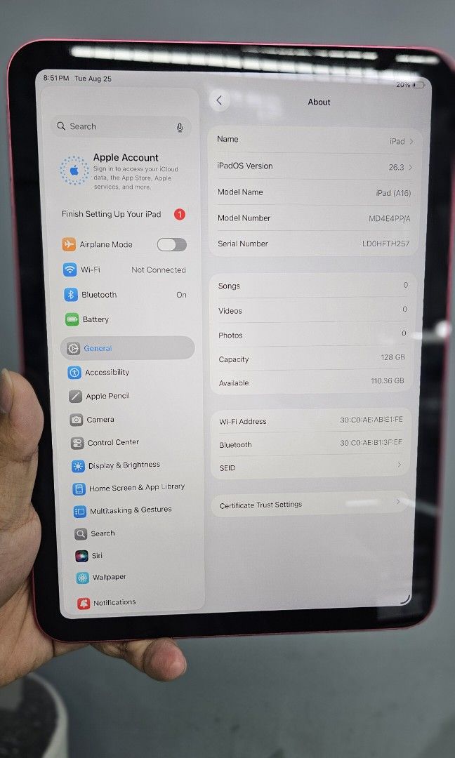 IPAD A16 11TH GEN (Category: iPad) located in Manila. Submitted by marlboro_blue (Listing ID 1457748404, Image 2). Description: NO ISSUE.