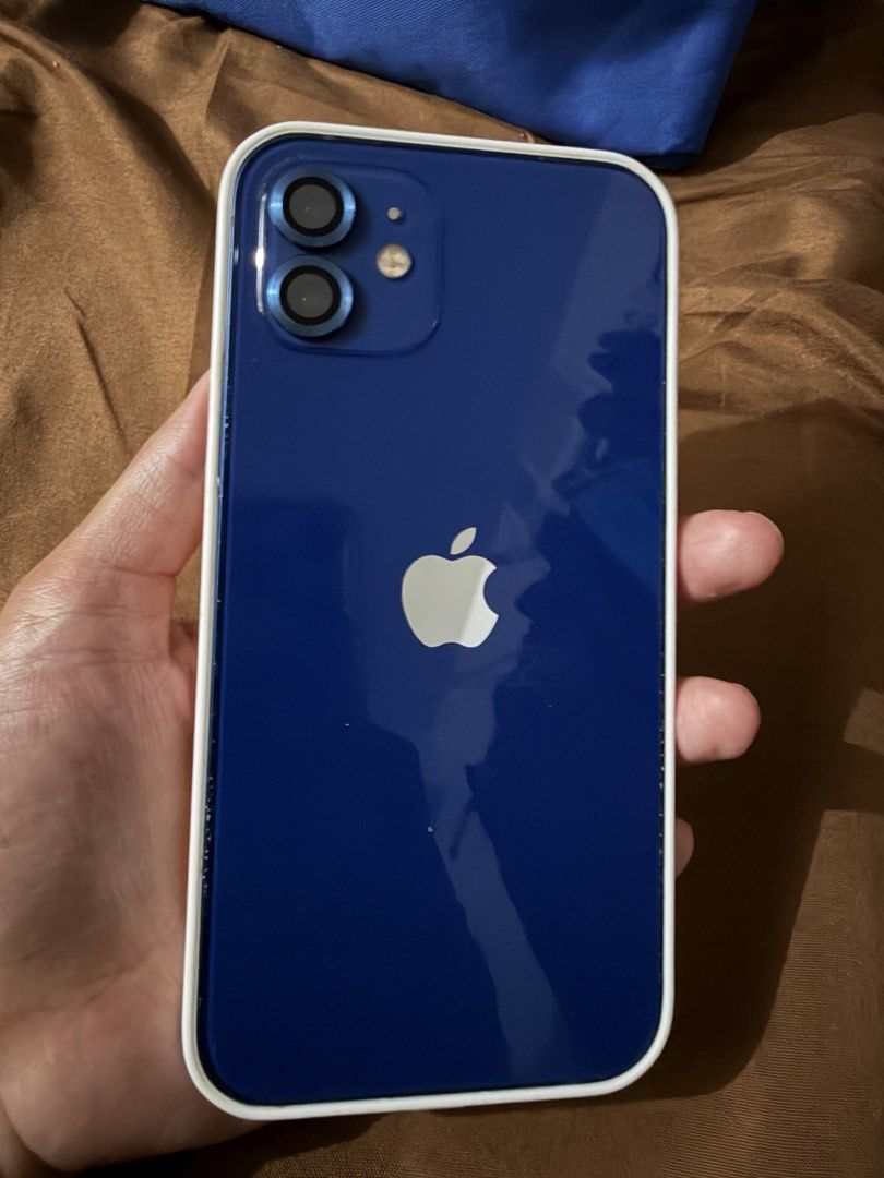 IPHONE 12 128GB Blue (Category: iPhone 12 Series) located in Batangas. Submitted by tina1991_721 (Listing ID 1457817983, Image 3). Description: No History of repairs. 69% Battery Health No own Hotspot but can use data and can connect to wifi.