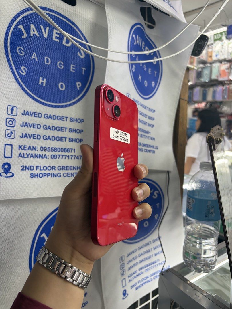 Iphone 14+ 256gb Esim Unlock 97% BH No issue (Category: iPhone 14 Series) located in San Juan City. Submitted by javedsgadgetshop (Listing ID 1457711524, Image 3). Description: Posting available device for today! QUICK INFO : Iphone 14+ 256gb 97% battery Esim unlock No issue / No repair Comes w/ case&charger&box Price may vary depends on the available Accepting swap/trade-in/installment/walk-in/delivery. For reference: visit our page - Javed's Ga