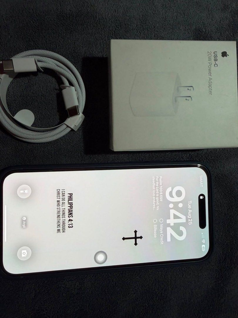 iPhone 15 Plus 128GB Blue Complete Set + 2 Original Apple Silicone Cases (Category: iPhone 15 Series) located in Taguig. Submitted by itsjuanmiguel (Listing ID 1457758779, Image 2). Description: Selling my well-maintained iPhone 15 Plus 128GB Blue. Device Details: • First Use: May 2025 • Battery Health: 90% • Cycle Count: 408 • Storage: 128GB • Model Number: MU163ZP/A (Singapore Variant) • Openline to all networks • No dents and no history of rep