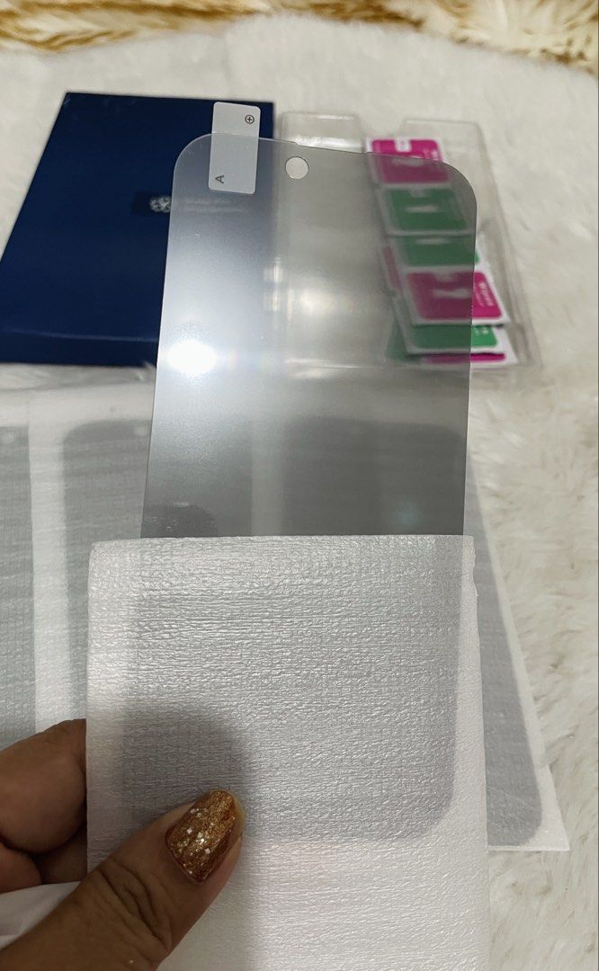 Iphone 15 pro screen protectors set of 4 (Category: Other Mobile & Gadget Accessories) located in Quezon City. Submitted by sissymissy1527 (Listing ID 1457901390, Image 2). Description: Source: japan surplus Selling as is where is.