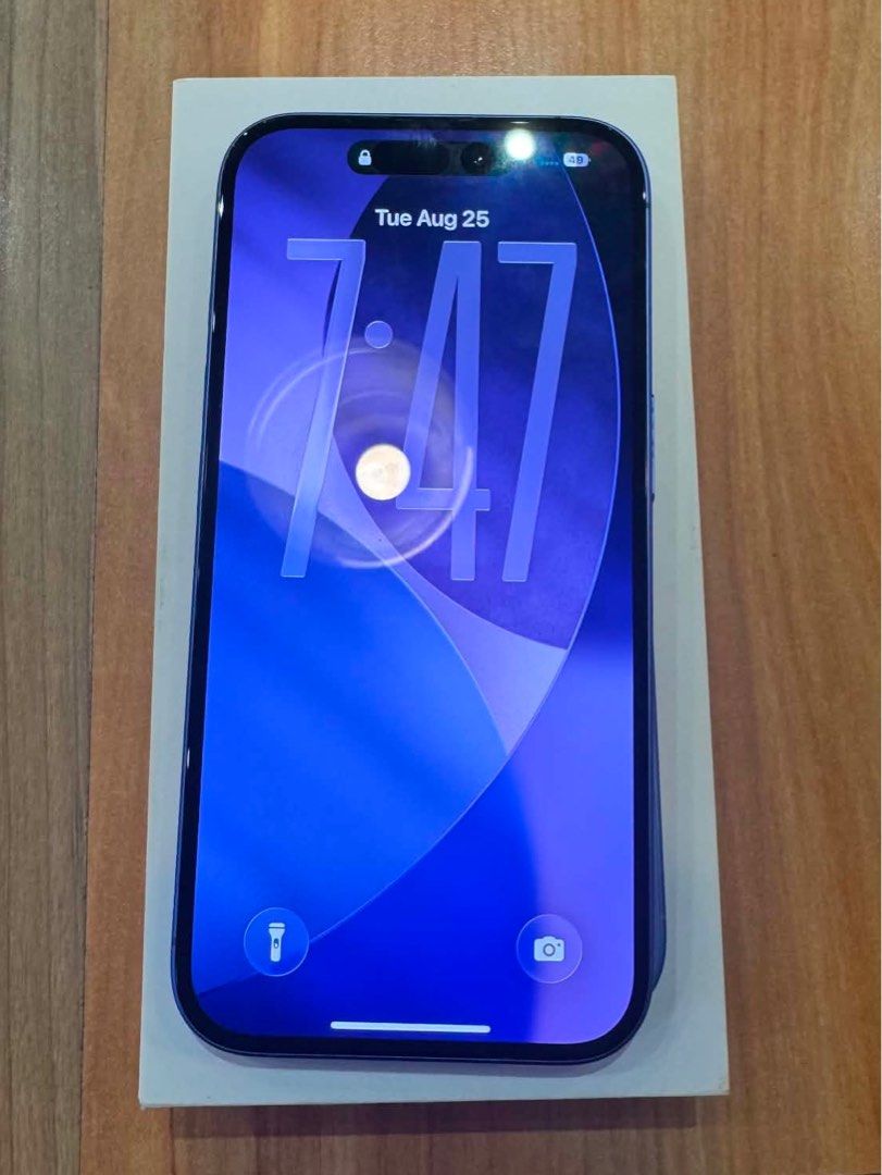 iPhone 16 128 GB Ultramarine (Category: iPhone 16 Series) located in Manila. Submitted by clvnxysp (Listing ID 1457757240, Image 2). Description: iPhone 16 128 GB ULTRAMARINE FOR SALE 🏷️ 💯100% BATTERY HEALTH 🔋235 Cycle Count 🔓FACTORY UNLOCKED/NOT SIM LOCKED 🛒 Bought last April 2026 with warranty covered until 4/16/27 (receipts included) ✨NO SCRATCHES, DENTS SUPER MAKINIS 🚫 NO HIDDEN ISSUES! NEVER REPAIRED OR REPLACED. INCLUSIONS: ⁃ Box ⁃ US
