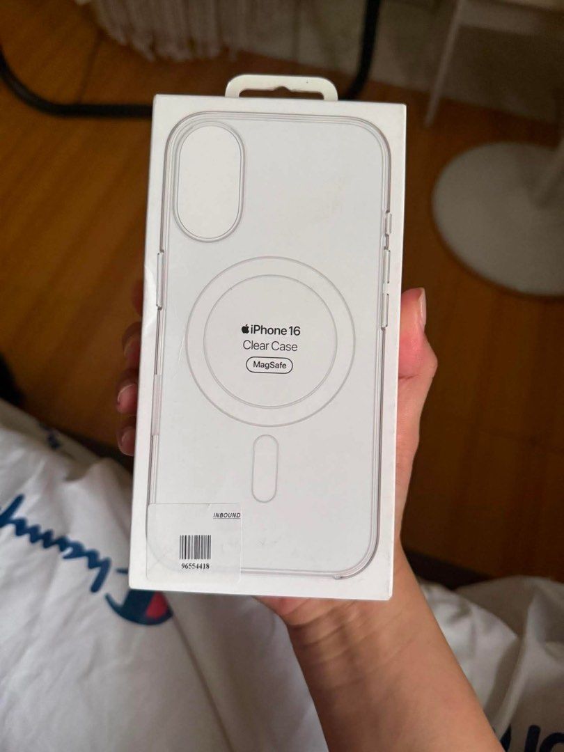 iPhone 16, 16pro, 16plus Original Apple Acrylic Magsafe Clear Case (Category: Cases & Sleeves) located in Quezon City. Submitted by rcstny (Listing ID 1457847213, Image 1). Description: iPhone 16, 16pro, 16plus Original Apple Acrylic Magsafe Clear Case From Beyond the Box 📦 ₱1,800 only.