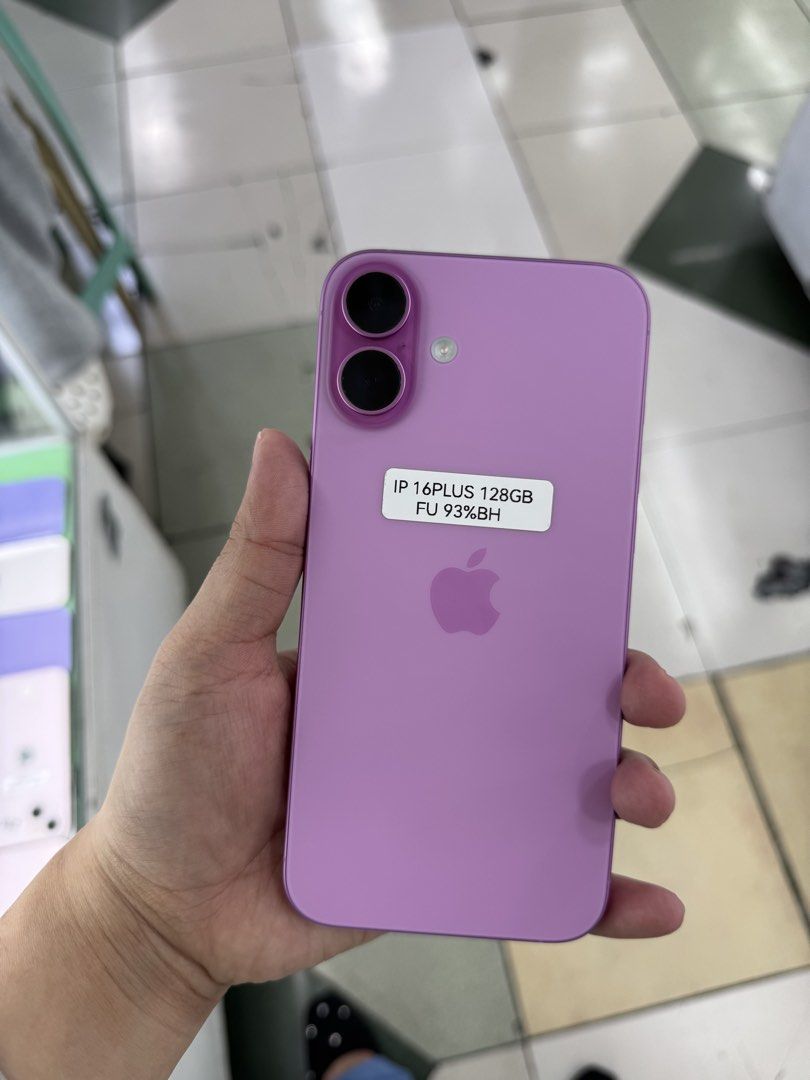 iPhone 16 Plus 128GB Factory Unlock No Issue Secondhand (Category: iPhone 16 Series) located in Pasig City. Submitted by FarAndRayShop (Listing ID 1457880035, Image 1). Description: OPEN FOR SWAP/SELLING/BUYING (RFS: Buy and Sell) Price: 39,499 iPhone 16 Plus 128GB •FACTORY UNLOCK •NO HIDDEN ISSUES •TEST TO SAWA •Authentic Phone Physical store in Greenhills Shopping Center XD-14 Stall Number Look For Rayray Or Anika NO CASH INSTALLMENT We are ope