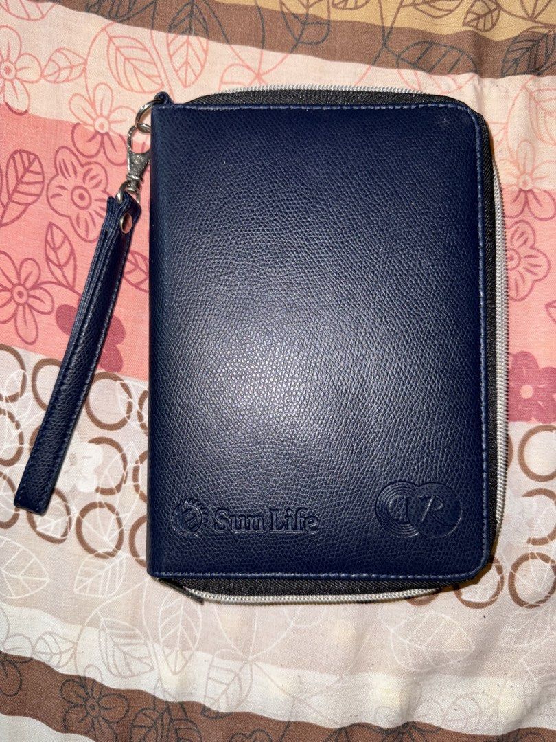Journal sleeve (Category: Stationery & School Supplies) located in Manila. Submitted by clearandsortedph (Listing ID 1457902768, Image 1). Description: .