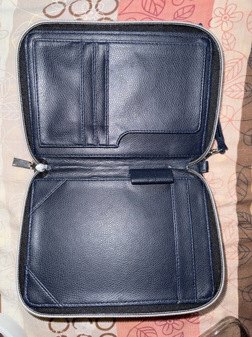 Journal sleeve (Category: Stationery & School Supplies) located in Manila. Submitted by clearandsortedph (Listing ID 1457902768, Image 3). Description: .
