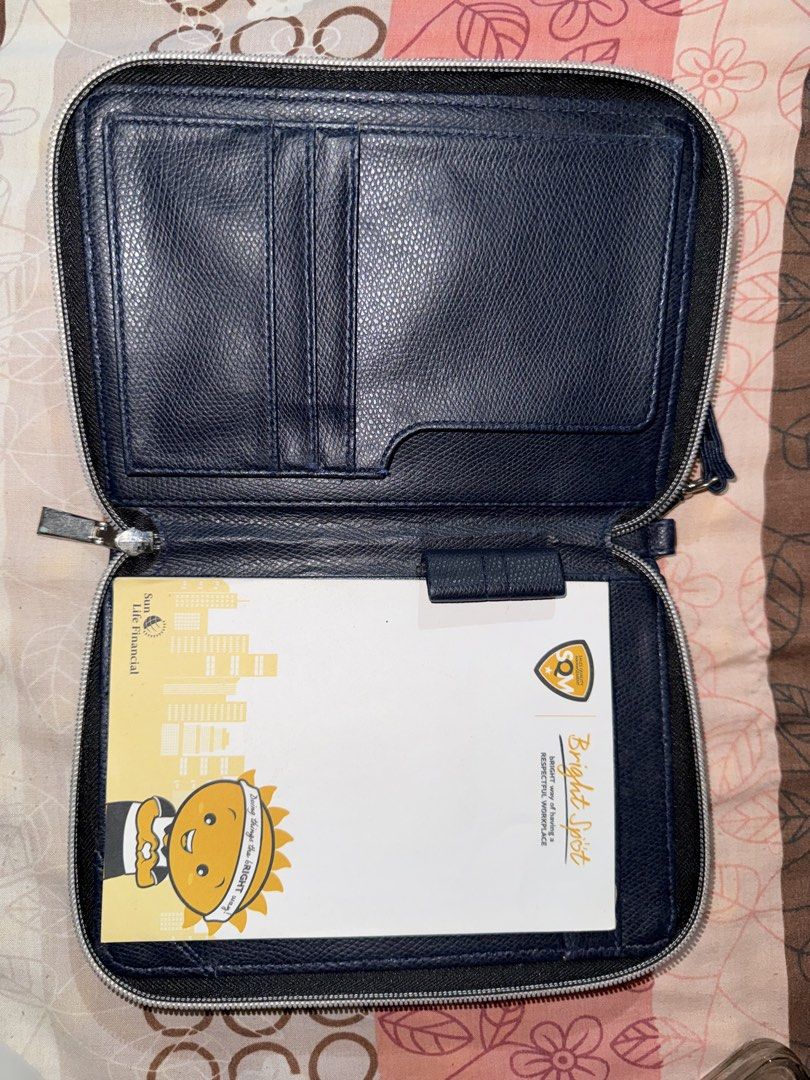 Journal sleeve (Category: Stationery & School Supplies) located in Manila. Submitted by clearandsortedph (Listing ID 1457902768, Image 2). Description: .