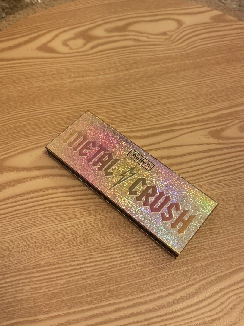 Kat Von D Metal Crush Face Highlighter (Category: Makeup) located in Taguig. Submitted by juju.archives (Listing ID 1457813445, Image 1). Description: Swatched the 2 shades Hit pan on the middle shade Rfs: upgraded to dior .