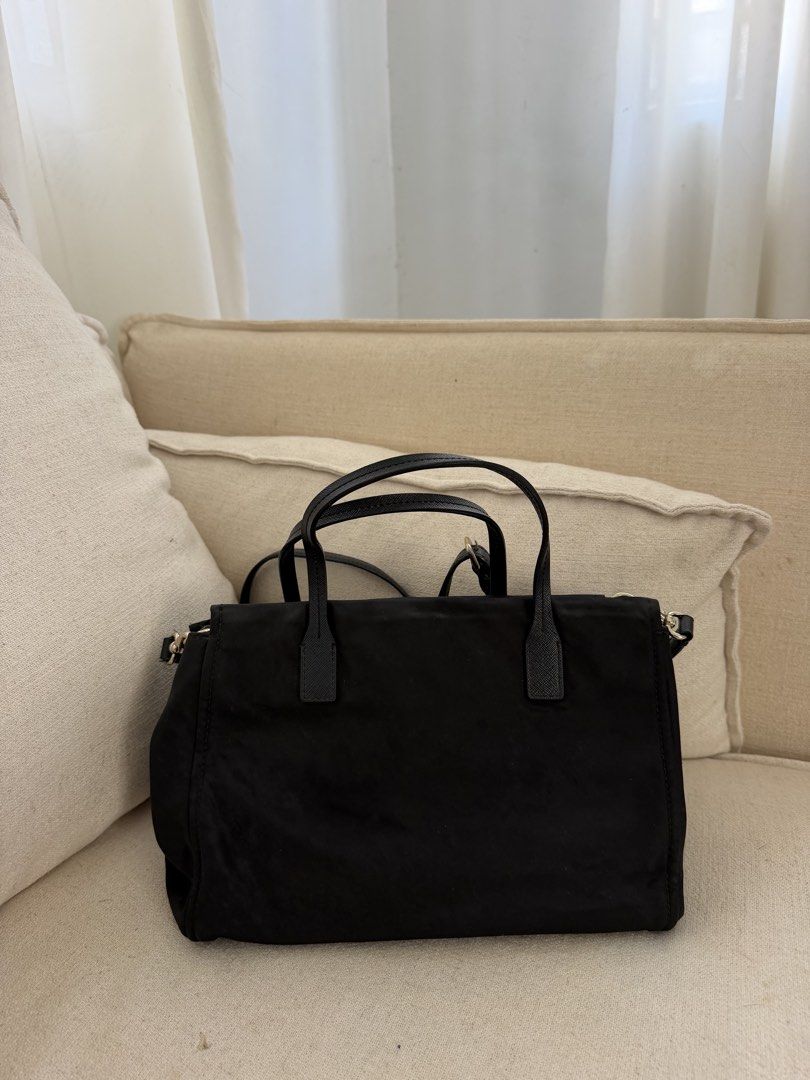 Kate Spade Nylon Medium Bag (Category: Luxury Bags & Wallets) located in Bulacan. Submitted by lauraandre29730 (Listing ID 1457720733, Image 2). Description: .