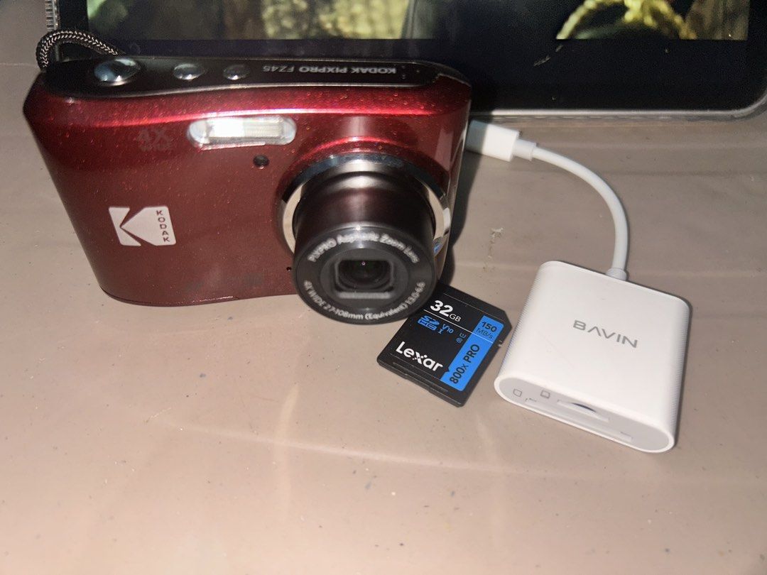 KODAK PIXPRO FZ45 (Category: Cameras) located in Taytay. Submitted by desireecbltr (Listing ID 1457892880, Image 1). Description: Inclusion Battery with case Card reader for IPhone lightning cable 32Gb Memory card Hard Case.