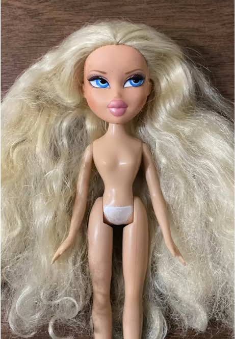 LF/WTB: BRATZ BABY SITTER CLOE (Category: Kids Toys) located in Consolacion. Submitted by mlpfun (Listing ID 1457815978, Image 2). Description: Hi, everyone! Im looking for bratz baby sister cloe!! Nude is fine, cut hair is fine as long as the face is okay^^ PM me if you have one for sale or for trade 🤞💌.