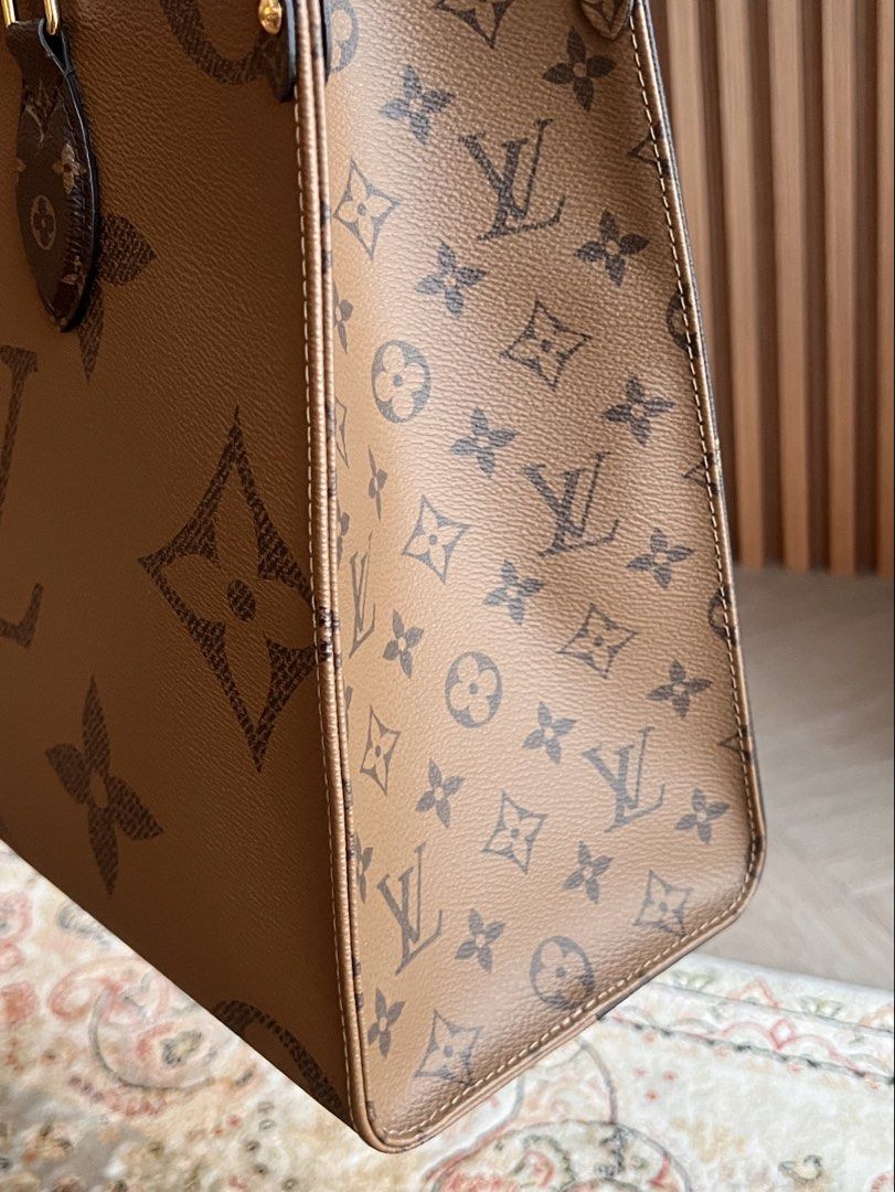 LOUIS VUITTON ON THE GO MM (Category: Luxury Bags & Wallets) located in Quezon City. Submitted by stuffhereandthere (Listing ID 1457797456, Image 2). Description: Selling my Louis Vuitton OnTheGo MM –Perfect for travel, mom bag, out-of-town trips, shopping/grocery runs, work bag can fit laptop 13’ and everyday use. Spacious enough to carry all your essentials Pristine condition, very well kept and lightly used. • Beautifully structured — no saggi