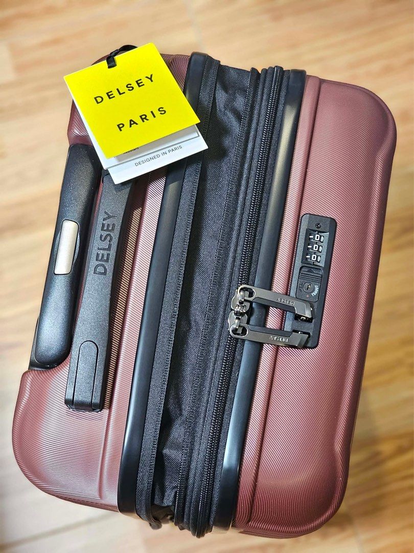 Luggage (Category: Luggage) located in Manila. Submitted by ads29 (Listing ID 1457786158, Image 3). Description: - Carry on luggage - Brand New with Original Tag - Original price 12k .
