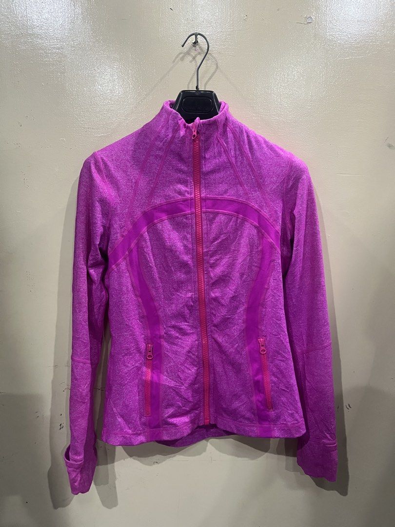 Lululemon Define Jacket / Heathered Paris Pink / Paris Pink / Size 8 (Category: Coats, Jackets and Outerwear) located in Camalaniugan. Submitted by anarchymonopoly052128 (Listing ID 1457831770, Image 2). Description: Dimension: Width 19 Inches x Length 25.5 Inches Condition: 10/10 Color Rate:10/10 .