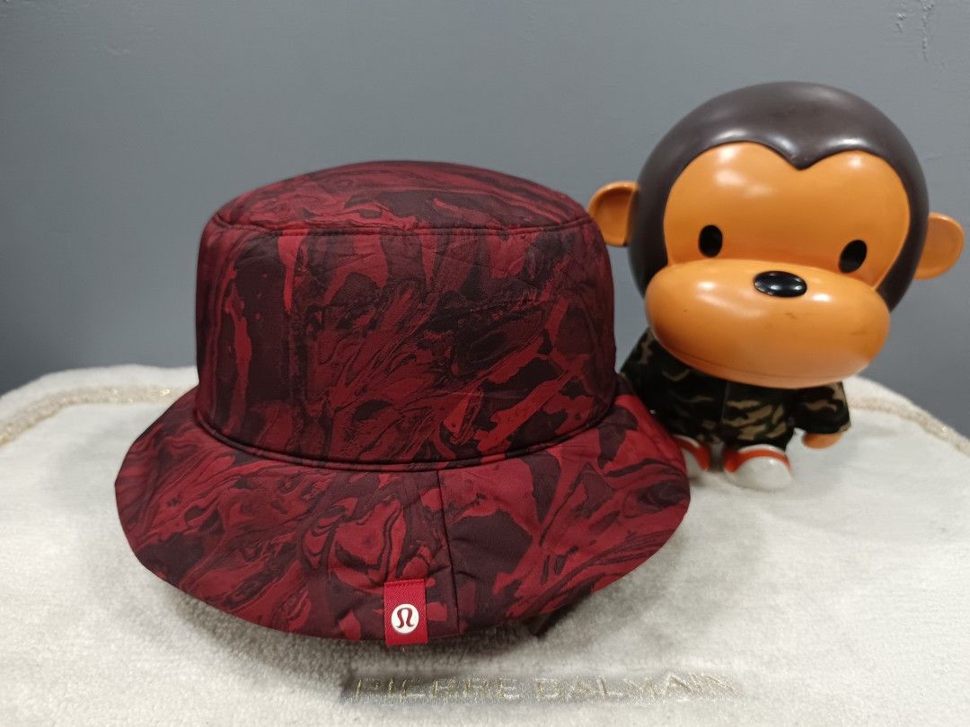 Lululemon Team Canada Bucket Hat (Category: Caps & Hats) located in Baguio. Submitted by activeloots (Listing ID 1457741699, Image 2). Description: Lululemon Team Canada Olympic Edition Reversible Bucket Hat Unisex Auth / Orig Excellent condition 1380 + sf Dm 🗯 Baguio city location 🌲.