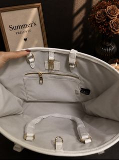 (Category: ) located in . Submitted by summers.preloved (Listing ID 1457890463, Image 1). Description: .