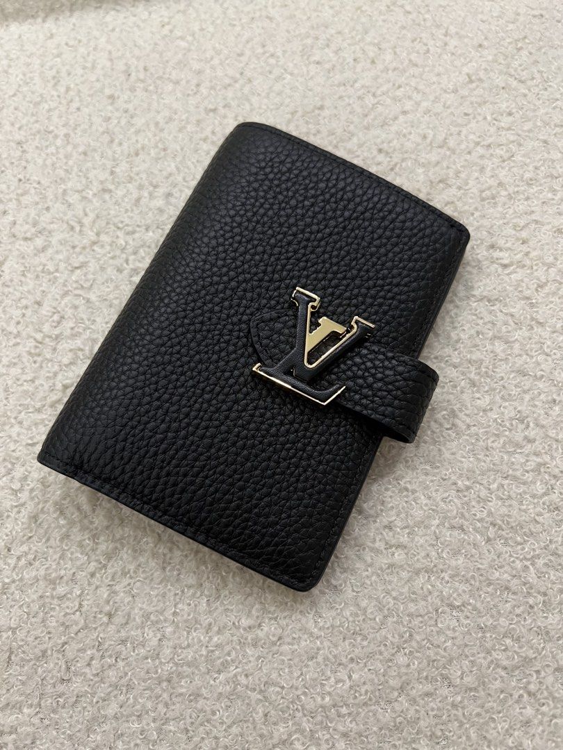 ⚜️LV Vertical Compact wallet (Category: Luxury Bags & Wallets) located in Makati City. Submitted by 90sangel (Listing ID 1457740572, Image 2). Description: •Item: LV Vertical Wallet •Size: Small in size, BIG on luxury. 🤎 A timeless LV piece that keeps your essentials organized while looking effortlessly chic. Because your wallet deserves to have a little main character energy too. 😉👜 Giftable. includes store box, dustbag, envelope and paperbag