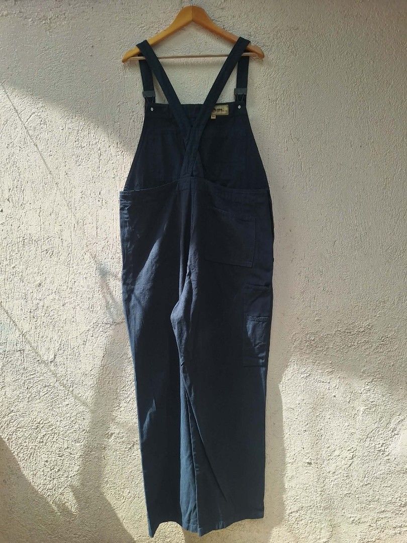 Lybro x Nigel Cabourn / Denim Overalls (Category: Coats, Jackets and Outerwear) located in Cebu City. Submitted by abyoscloset.cebph (Listing ID 1457859323, Image 2). Description: Lybro x Nigel Denim Overalls Size : 48 Width - 20 Length - 55.5 Rise - 27 Leg opening - 10 Please check details posted Excellent condition No issues Thank you ☺️.