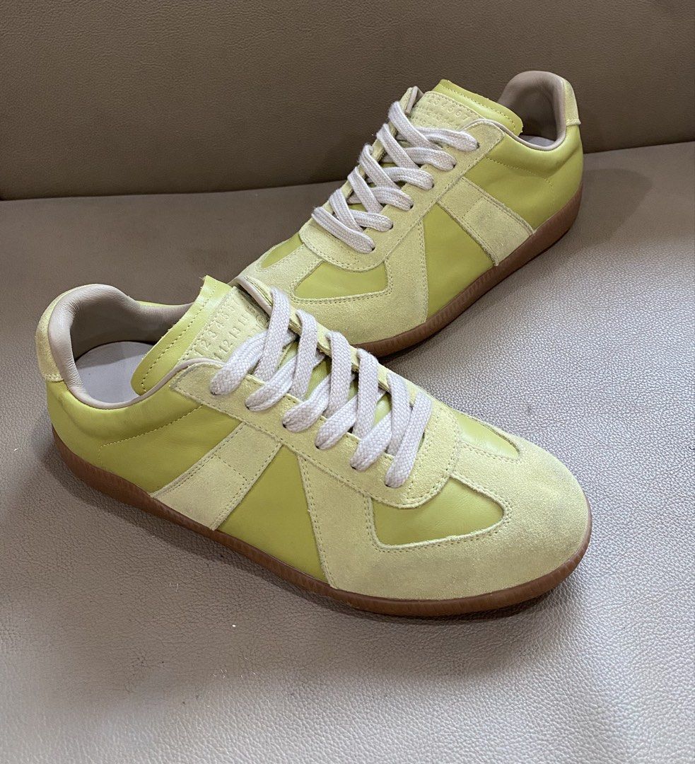 Maison Margiela Gats Sneakers (Category: Sneakers) located in Digos. Submitted by zhanderapp47607 (Listing ID 1457734840, Image 3). Description: Size 38 Cm 24 Made in italy No flaws No drags Presentable Excellent condition .
