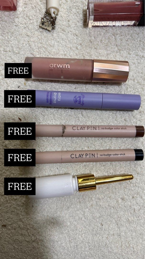 makeup bundle (Category: Makeup) located in Manila. Submitted by xu_yans (Listing ID 1457861597, Image 3). Description: .