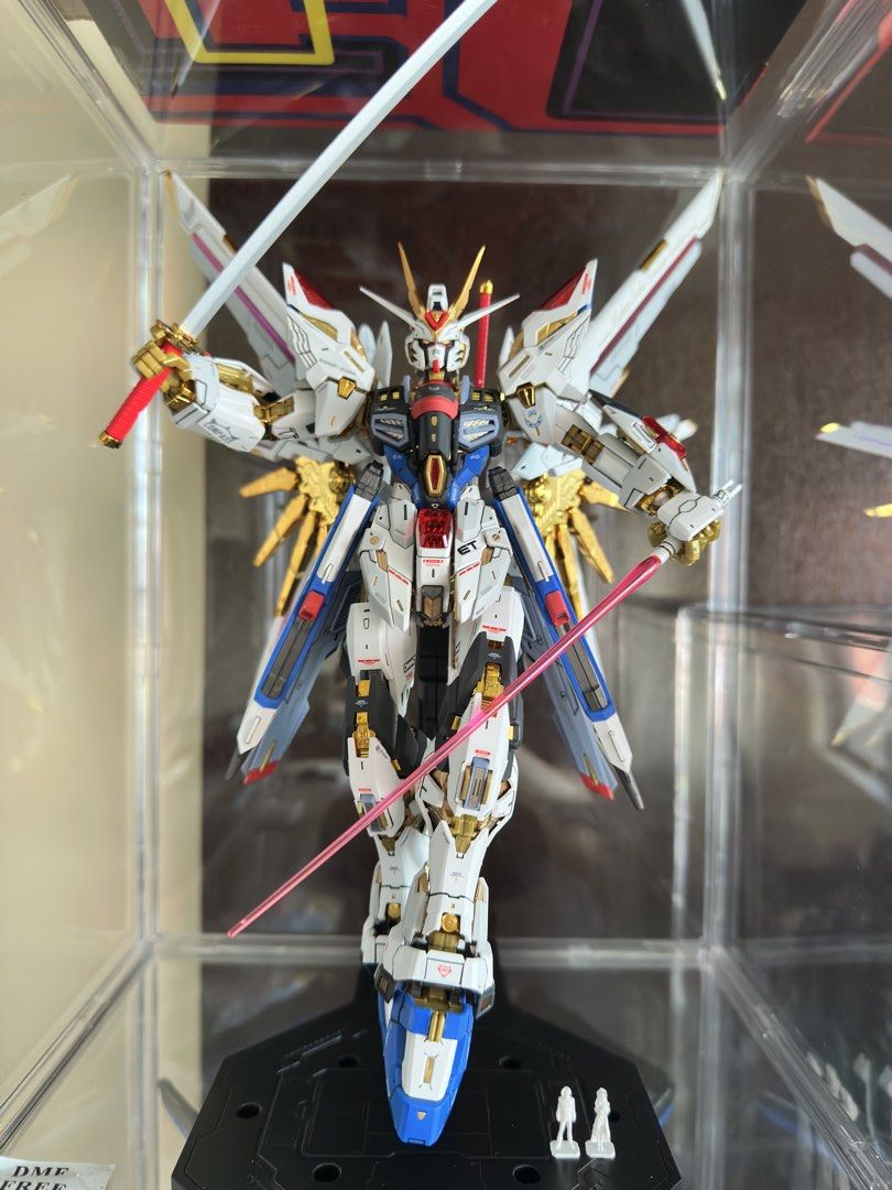 MGEX Mighty Strike Freedom Custom (Category: Action & Battle Toys) located in Makati City. Submitted by .zel. (Listing ID 1457902654, Image 1). Description: MGEX Mighty Strike Freedom Custom Price: 6k Condition: -Like new and complete accessories -Unbuilt SF backpack see photos Payment: Maya QR or BPI QR Meet-up: PM for more information Location: Makati Full commission details: 1. UV matte top coated with Mr Super Clear to prevent yellowing 2. Co