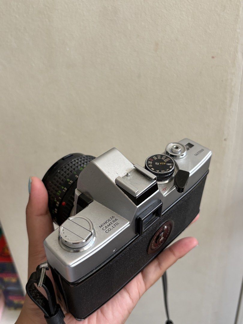 Minolta SRT 101 (Category: Cameras) located in Tuguegarao City. Submitted by iyac_16 (Listing ID 1457734873, Image 3). Description: Selling my Minolta SRT 101, a classic fully mechanical 35mm film camera known for its solid build and reliable manual controls. Great for beginners learning film photography or collectors looking for a vintage Minolta body. Please see photos for the actual condition. Feel free to message me for more details. Serious 