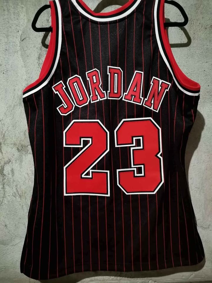 Michael Jordan Chicago Bulls Mitchell & Ness NBA Authentic Jersey (Category: Activewear) located in Alaminos. Submitted by popculturefinds (Listing ID 1457865540, Image 2). Description: Michael Jordan Chicago Bulls Mitchell & Ness Authentic Jersey. PM for offers. Meet up around Laguna and Batangas..