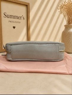 (Category: ) located in . Submitted by summers.preloved (Listing ID 1457889643, Image 1). Description: .