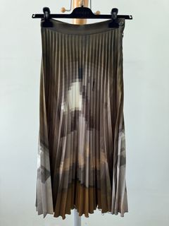 （分類：）位於 。 由 Shophers 提交（商品編號 1457767793，圖片 1）。簡介： 。