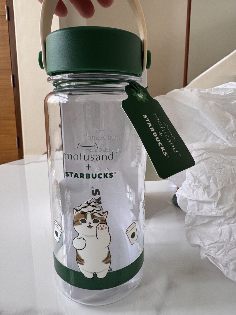 Mofusand + Starbucks SG exclusive waterbottle (Category: Water Bottles & Tumblers) located in Manila. Submitted by kkc.55 (Listing ID 1457740622, Image 2). Description: Onhand!!! Limited stocks Mofusand + Starbucks SG exclusive waterbottle 21.5oz ( with box ).