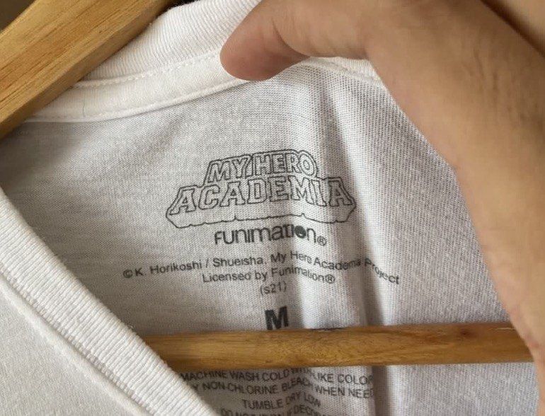 My hero academia long sleeves (Category: Tshirts & Polo Shirts ) located in Las Pinas. Submitted by volerb (Listing ID 1457827781, Image 2). Description: Free shipping MHA league of villains longsleeve 30 x 21.