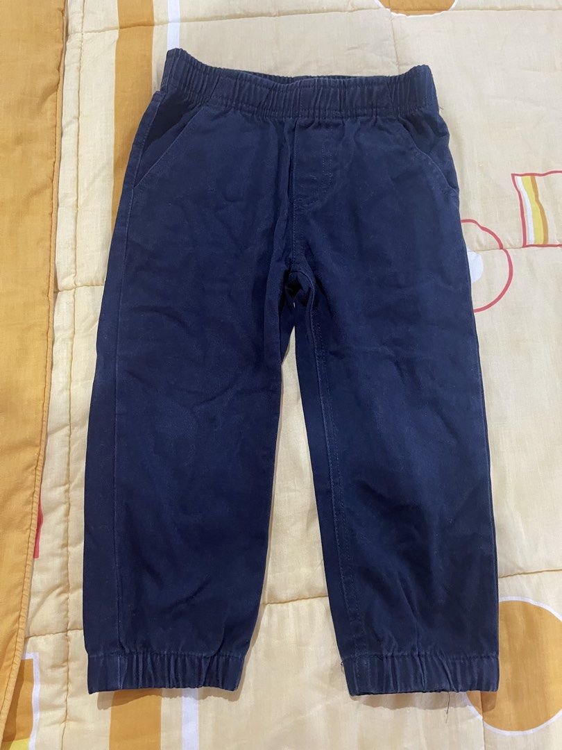 Navy chino pants fits 2-3 years old (Category: Babies & Kids Fashion) located in Quezon City. Submitted by shopnkeep (Listing ID 1457757570, Image 2). Description: Navy chino pants 2t on tags Fits 2-3 years old Color navy 100 only! Mop: bpi gcash Shipping: c/o buyer loc qc.