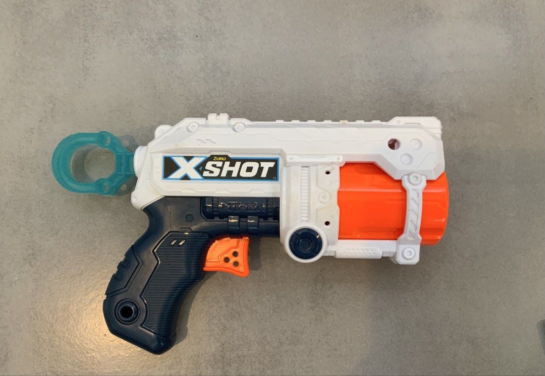 Nerf guns (Category: Action & Battle Toys) located in Quezon City. Submitted by tripletales (Listing ID 1457753082, Image 2). Description: -no bullets included -if sold as set can give you the bullets in the photos .