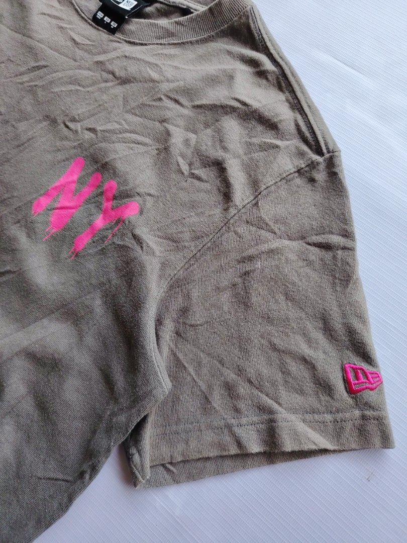 NEW ERA NY SHIRT🩶 (Category: Tshirts & Polo Shirts ) located in Bislig. Submitted by tuazons21 (Listing ID 1457784260, Image 3). Description: LARGE EXCELLENT CONDITION NO FLAWS DETAILS POSTED.